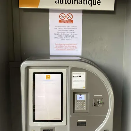 Premiere Classe Toulouse Sud - Hotel