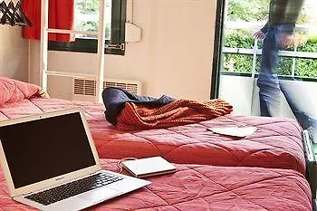 Premiere Classe Toulouse Sud - Portet-sur-Garonne