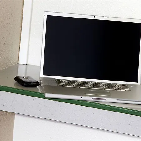 Premiere Classe Toulouse Sud - פורטה-סור-גארון