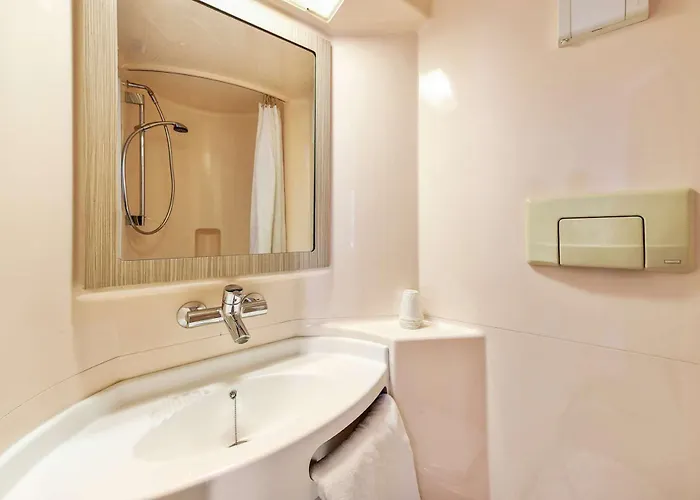 Premiere Classe Toulouse Sud - Hotel *