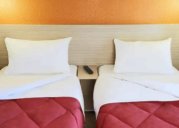 Premiere Classe Toulouse Sud - Отель *