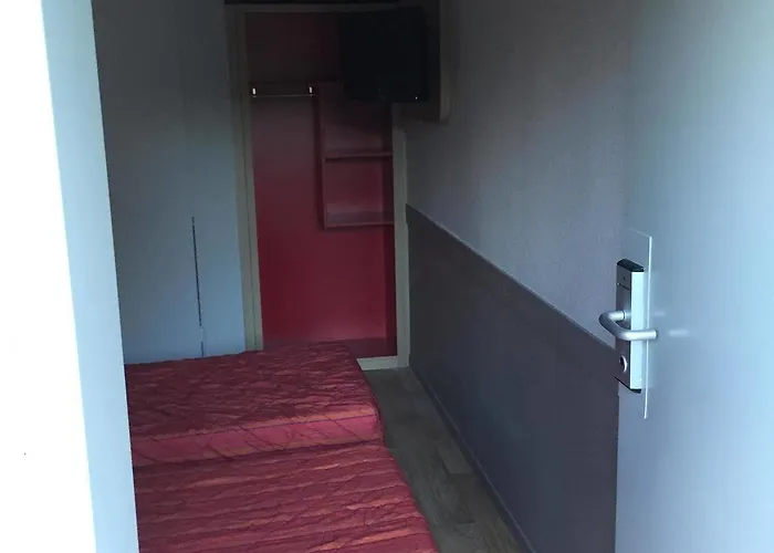 Premiere Classe Toulouse Sud - Hotel Portet-sur-Garonne